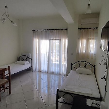 Maria'S Apartment II Неос Мармарас Екстериор снимка